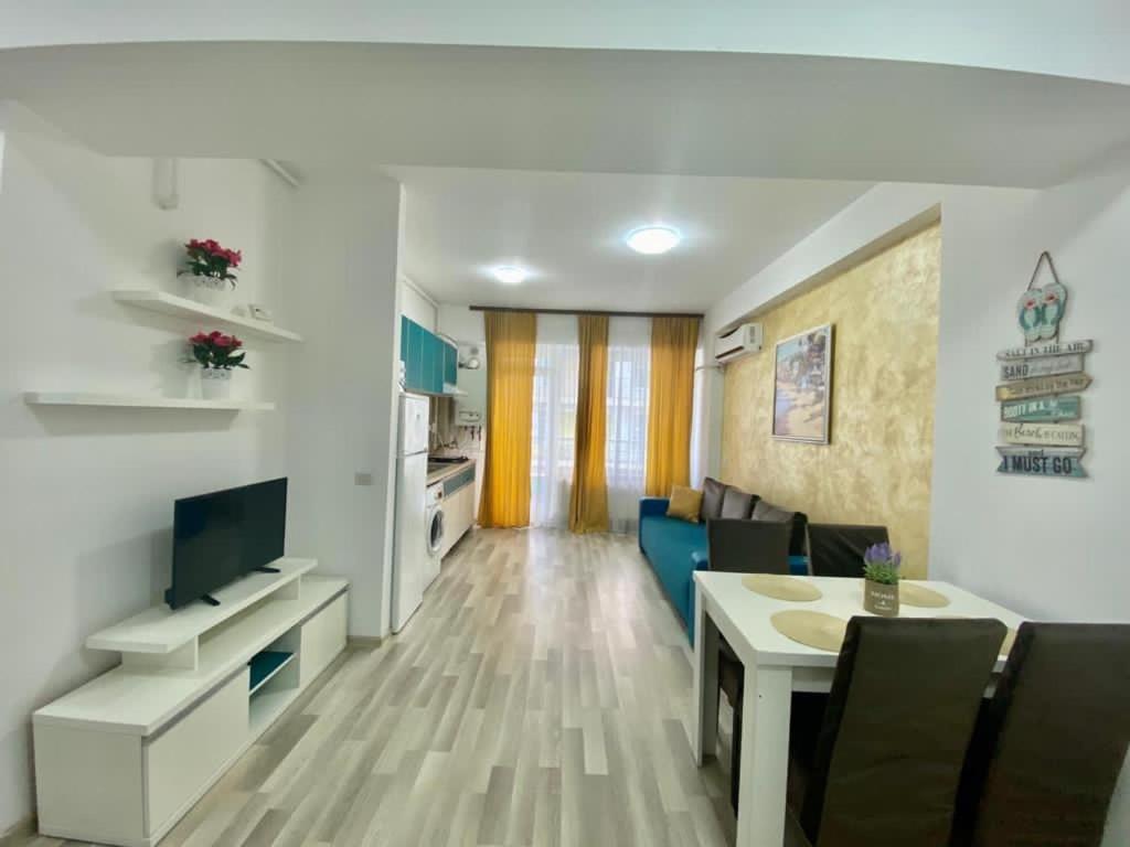 Apartament Summerland Mamaia Nord Exterior photo