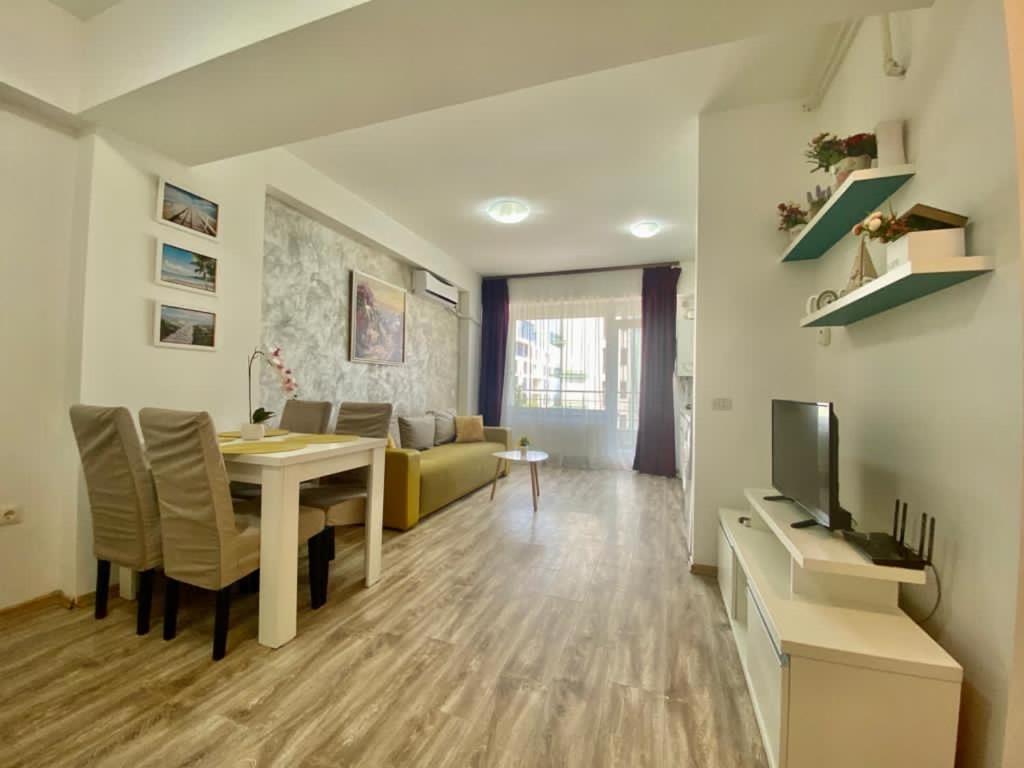 Apartament Summerland Mamaia Nord Exterior photo