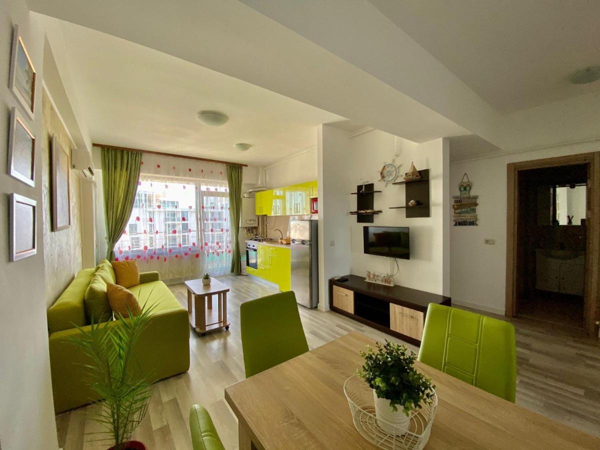 Apartament Summerland Mamaia Nord Exterior photo