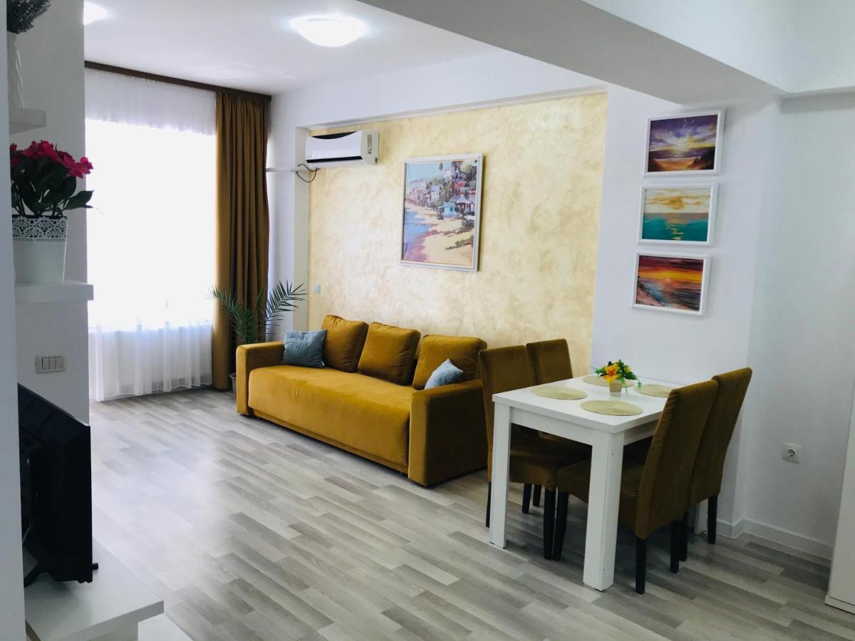 Apartament Summerland Mamaia Nord Exterior photo