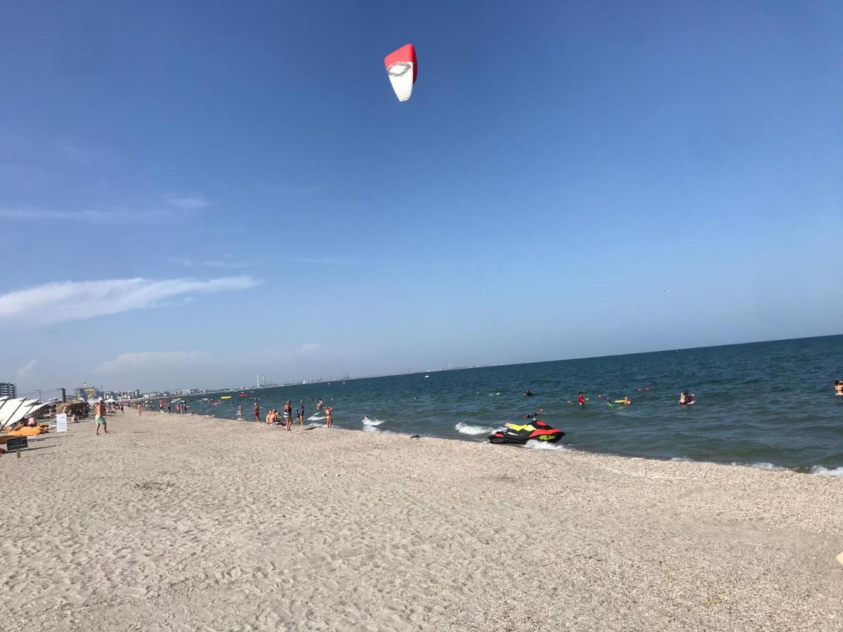 Apartament Summerland Mamaia Nord Exterior photo