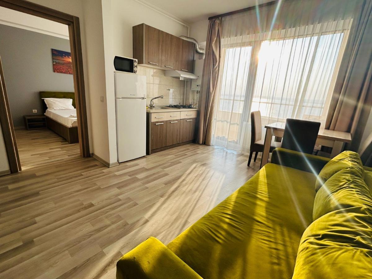 Apartament Summerland Mamaia Nord Exterior photo