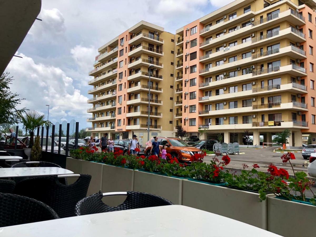 Apartament Summerland Mamaia Nord Exterior photo